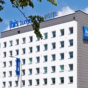Ibis Budget West Station Varsó