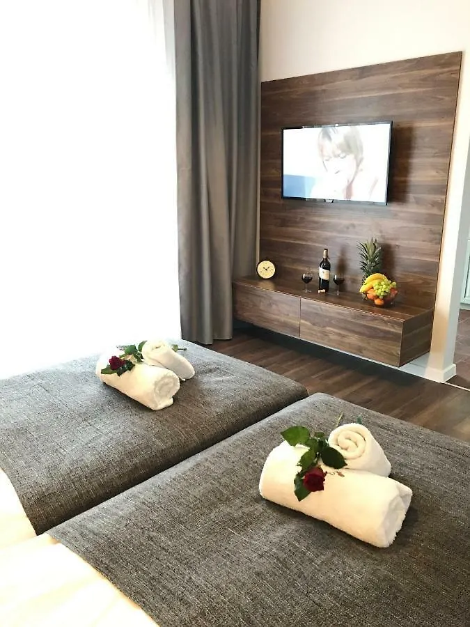 Premium Apartment - Chopin Airport Варшава
